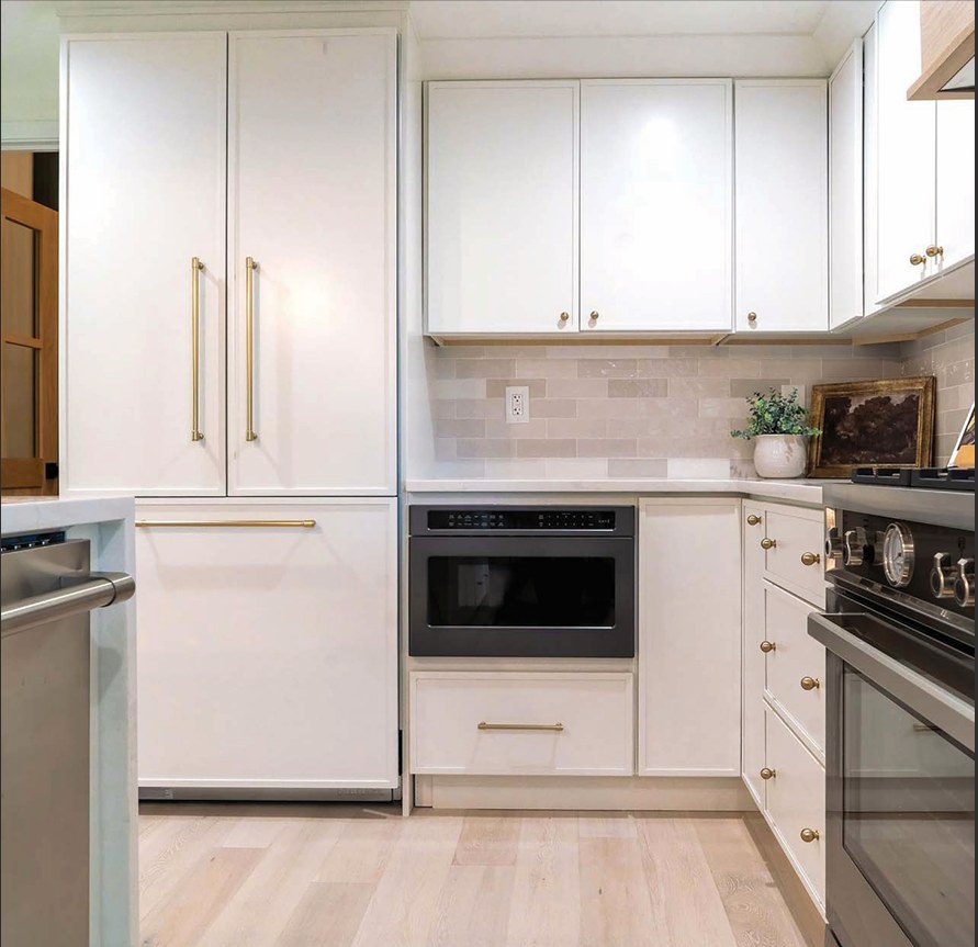 Dove White Slim Shaker kitchen cabinets